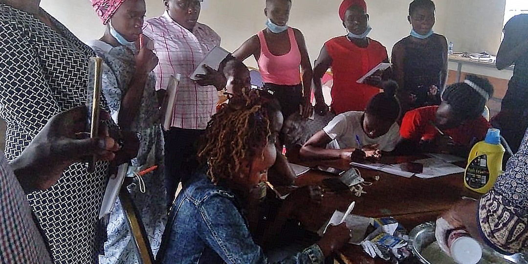 Image of the baking project in the First Bootcamp of the Adili Project in Busia